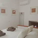 La Maisonette - Centro Storico بيت للعطل