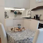 La Maisonette - Centro Storico بيت للعطل لا ماداّلينا